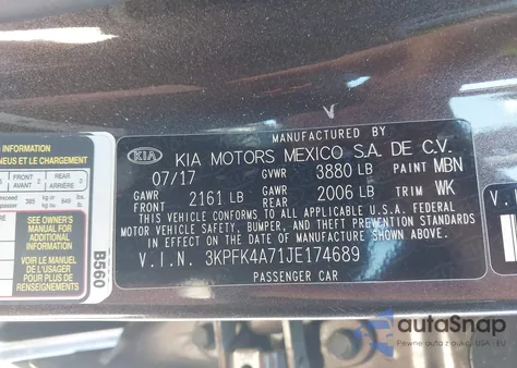 2018 Kia Forte Lx z USA, uszkodzony, nr VIN 3KPFK4A71JE174689